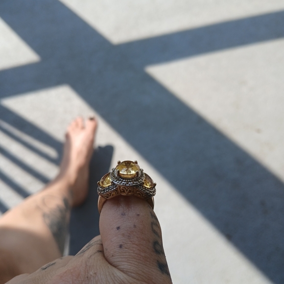 Citrine and diamond chips with gold over 925 - Picture 1 of 4